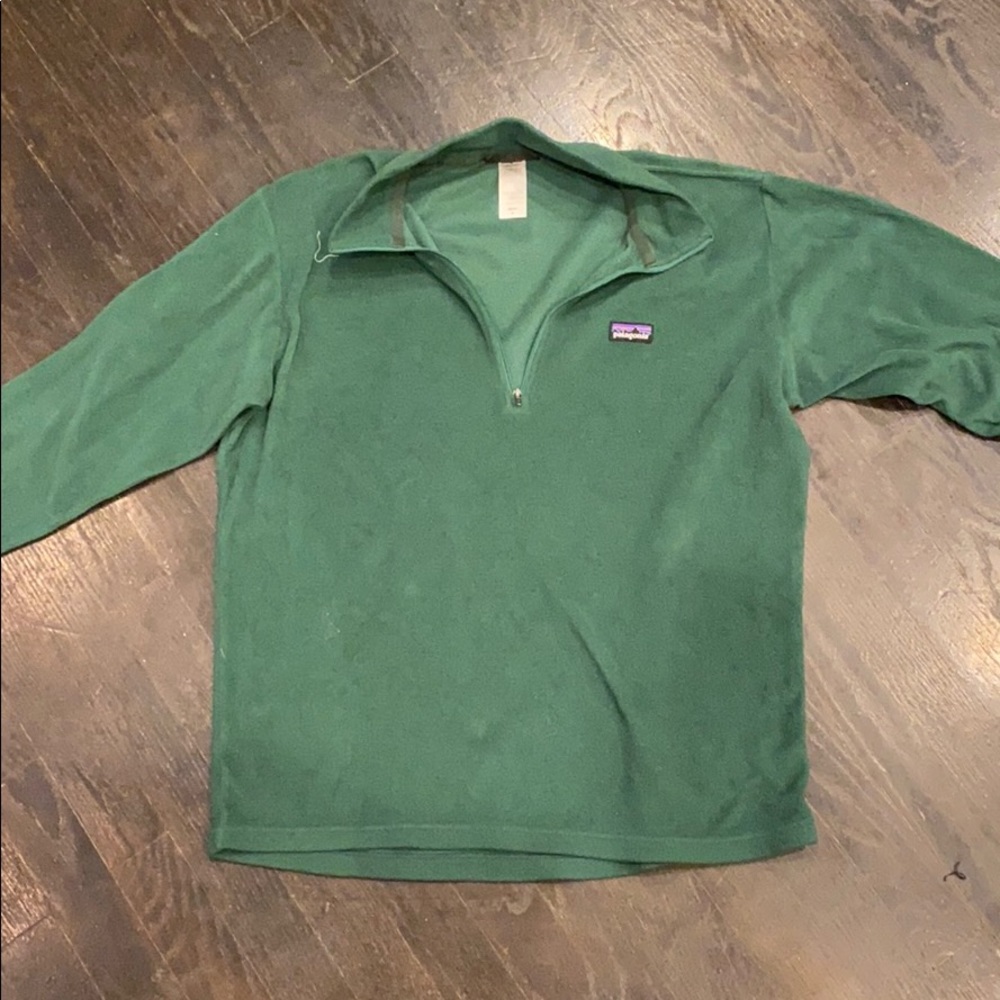 Forest Green Patagonia fleece quarter zip